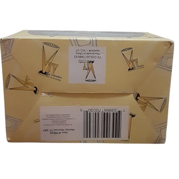 Marilyn Monroe Retro 2000 Ceramic TV Salt And Pepper Shakers Retired NEW - Picture 3 of 4